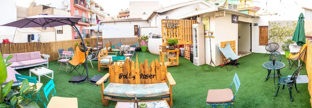 Hostel Welcome بينايدورم المظهر الخارجي الصورة